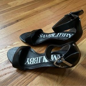NWOT Sam & Libby black sandal 6.5